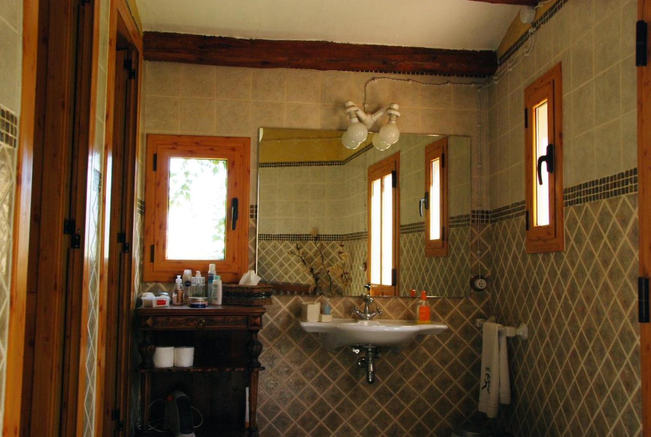 Castell De Riudabella Apartment Vimbodi I Poblet Ngoại thất bức ảnh