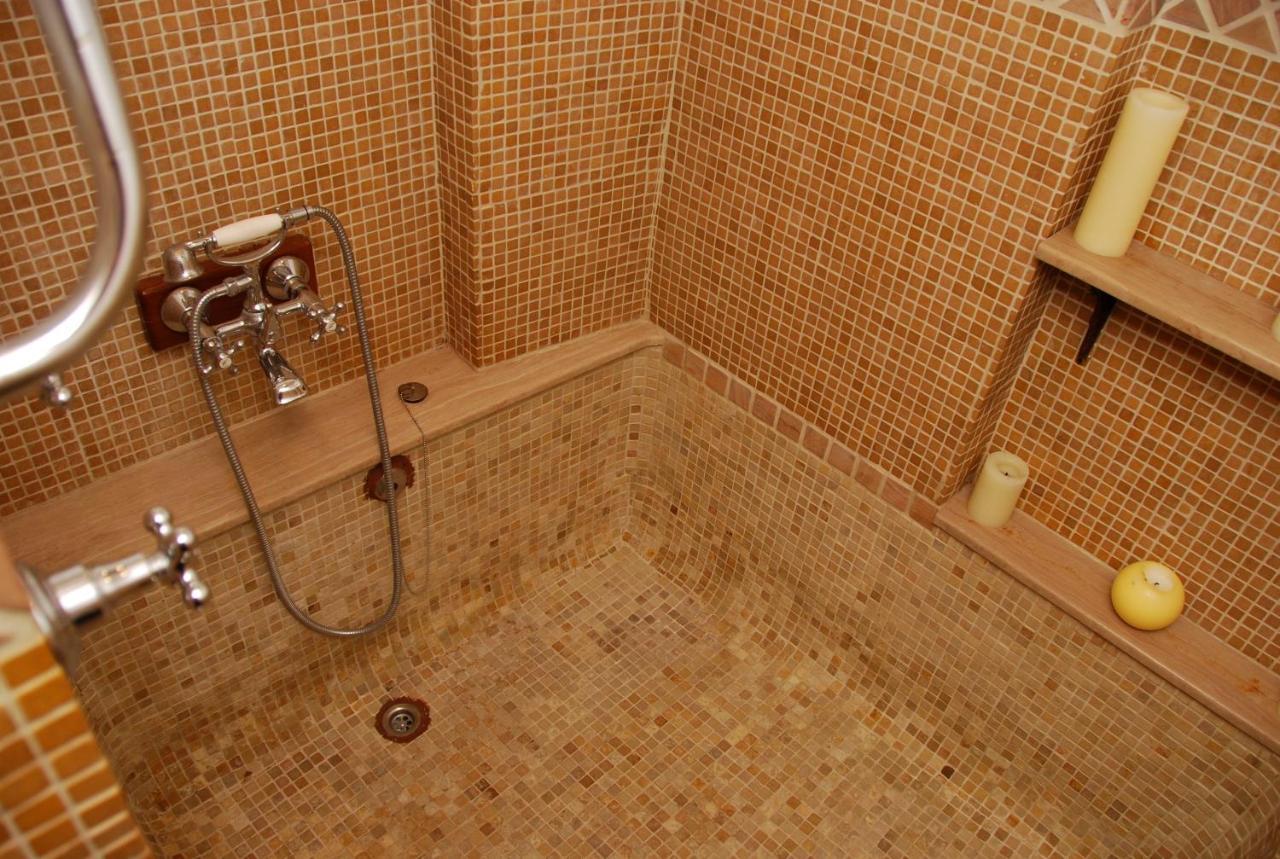 Castell De Riudabella Apartment Vimbodi I Poblet Ngoại thất bức ảnh